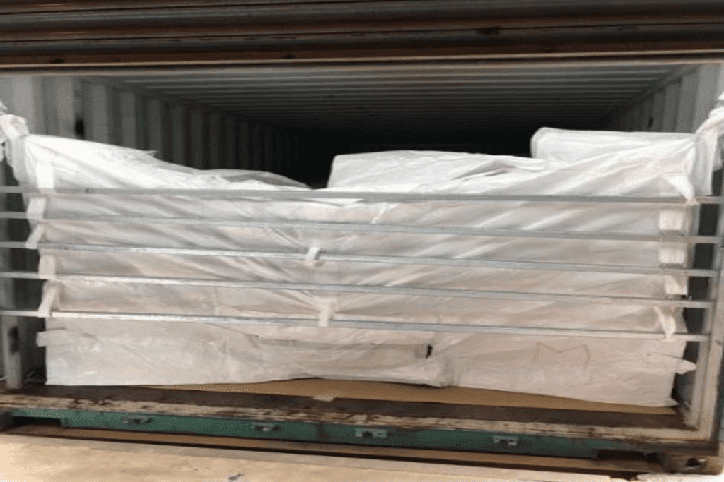 loose-bulk-loaded-in-cotainer4